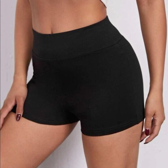 Wide Waistband Biker Shorts - Picture 2 of 3